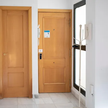 Appartamento Atico Con Balcon En Pleno Centro Siviglia